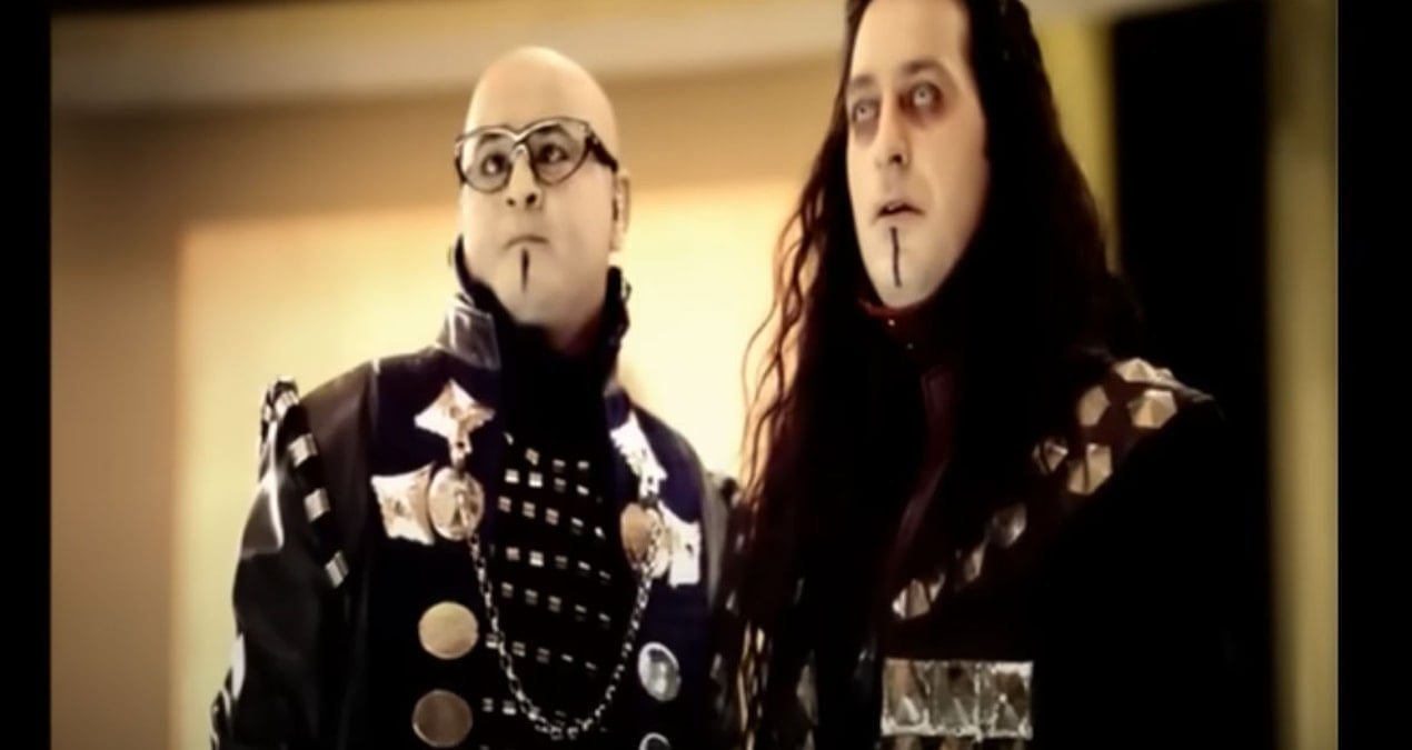 goradaki sahne gercek oluyor yaklasan cismi vuracaklar 5pUKmyVH