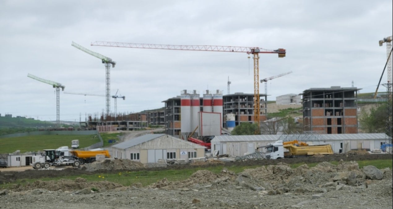 sazlibosnadan akpye ihale kanali 4LFS8Wi1