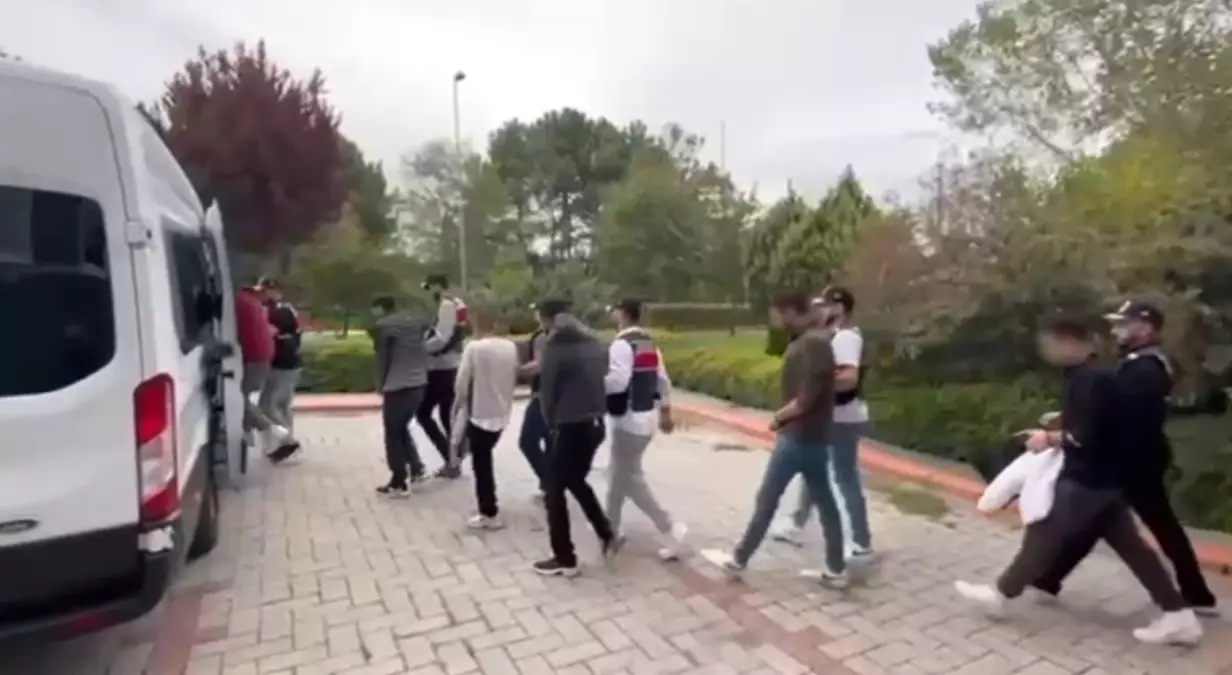 siber suc orgutune mit operasyonu 12 supheli yakalandi 81sVhbb2